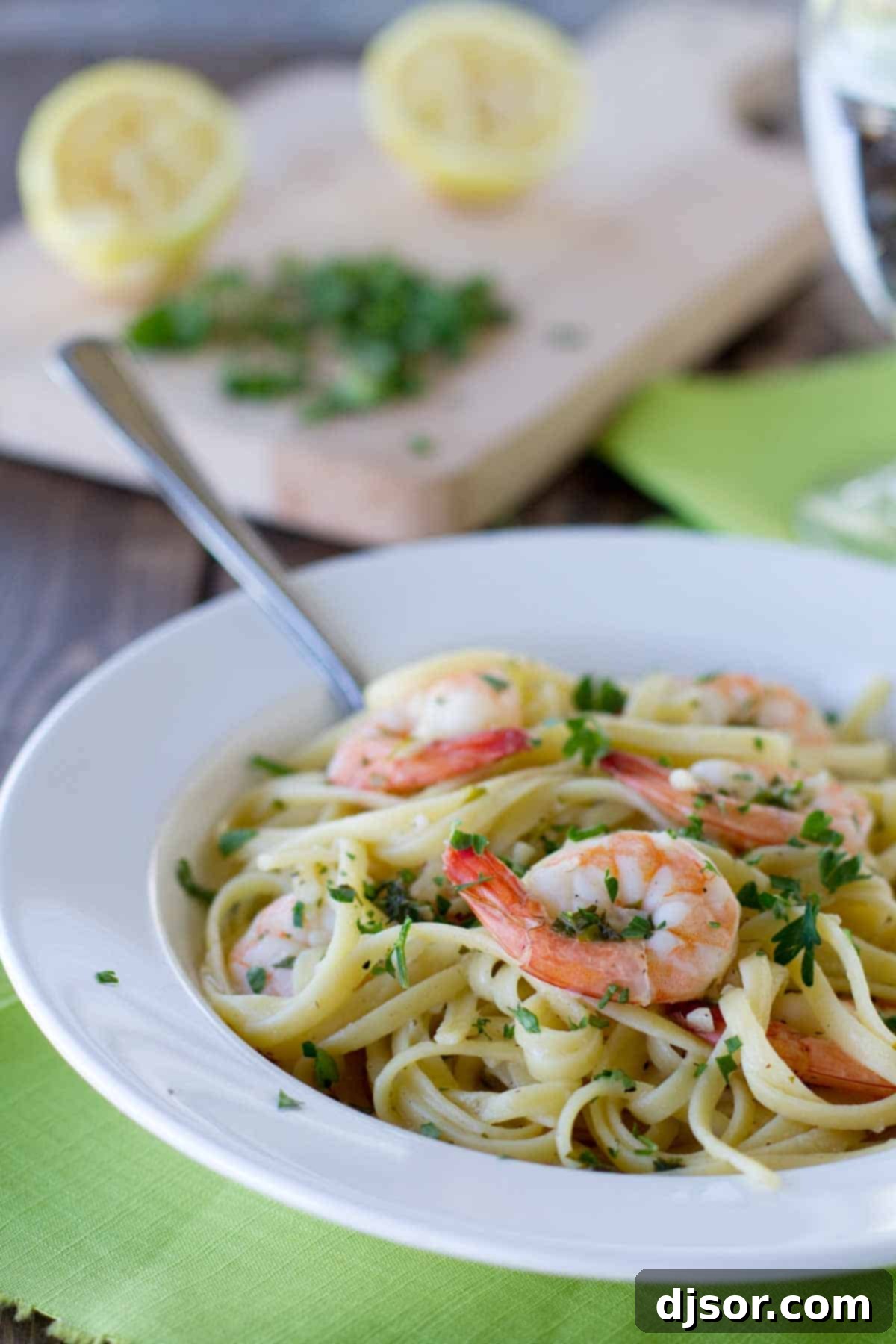Zesty Lemon Pepper Shrimp Pasta 1 featured 12312