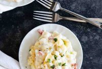 Ultimate Crockpot Cheesy Potatoes