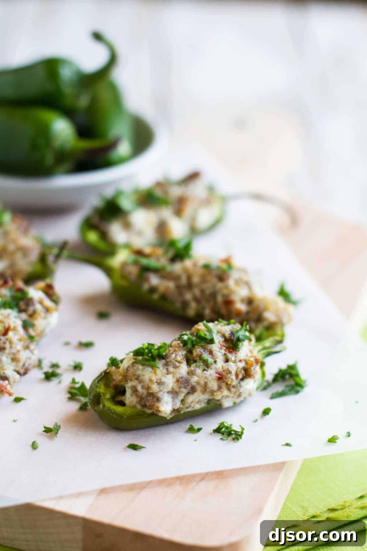 Sausage Stuffed Jalapeno Poppers 1 featured 14949