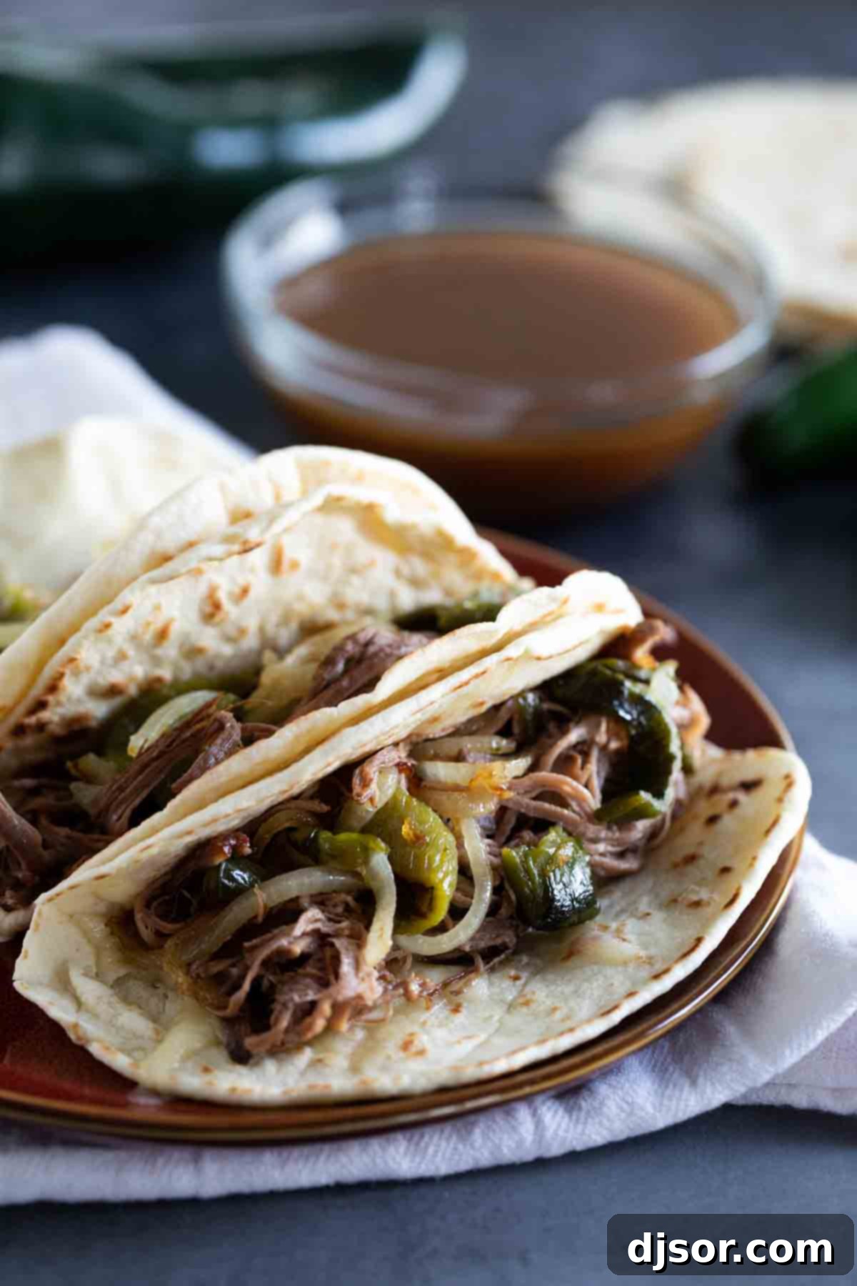 Mouthwatering Brisket Tacos 1 featured 15786