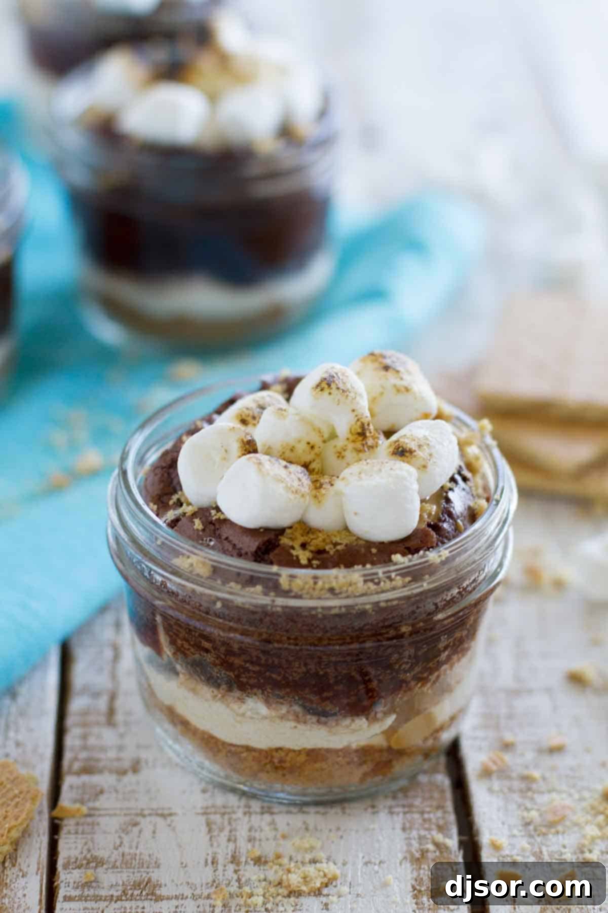 Jarred Peanut Butter Smores 1 featured 16903