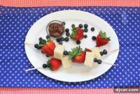 Star-Spangled Dessert Kabobs
