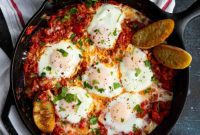 Shakshuka: A Spicy Tomato Embrace for Eggs