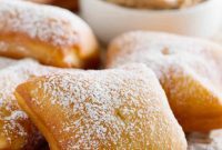 Cinnamon Honey Butter German Scones