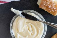 Easy Spreadable Honey Butter