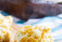 Tangy Sour Cream Cheddar Garlic Biscuits