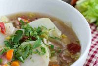 Smoky Bacon Tomato Potato Soup