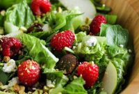 Vibrant Raspberry Spinach Salad