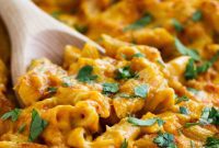 Golden Pumpkin Cheddar Mac