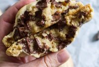 Perfect Giant Chocolate Chip Cookie