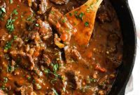 Homestyle Beef Tips in Gravy