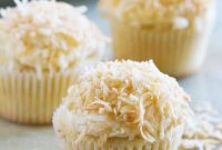 Coconut Cloud Cupcakes