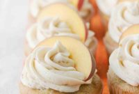 Summer Peach Cupcakes