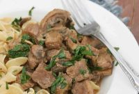 Creamy Slow Cooker Beef Stroganoff