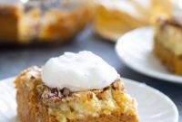 Golden Pumpkin Crumble Cake