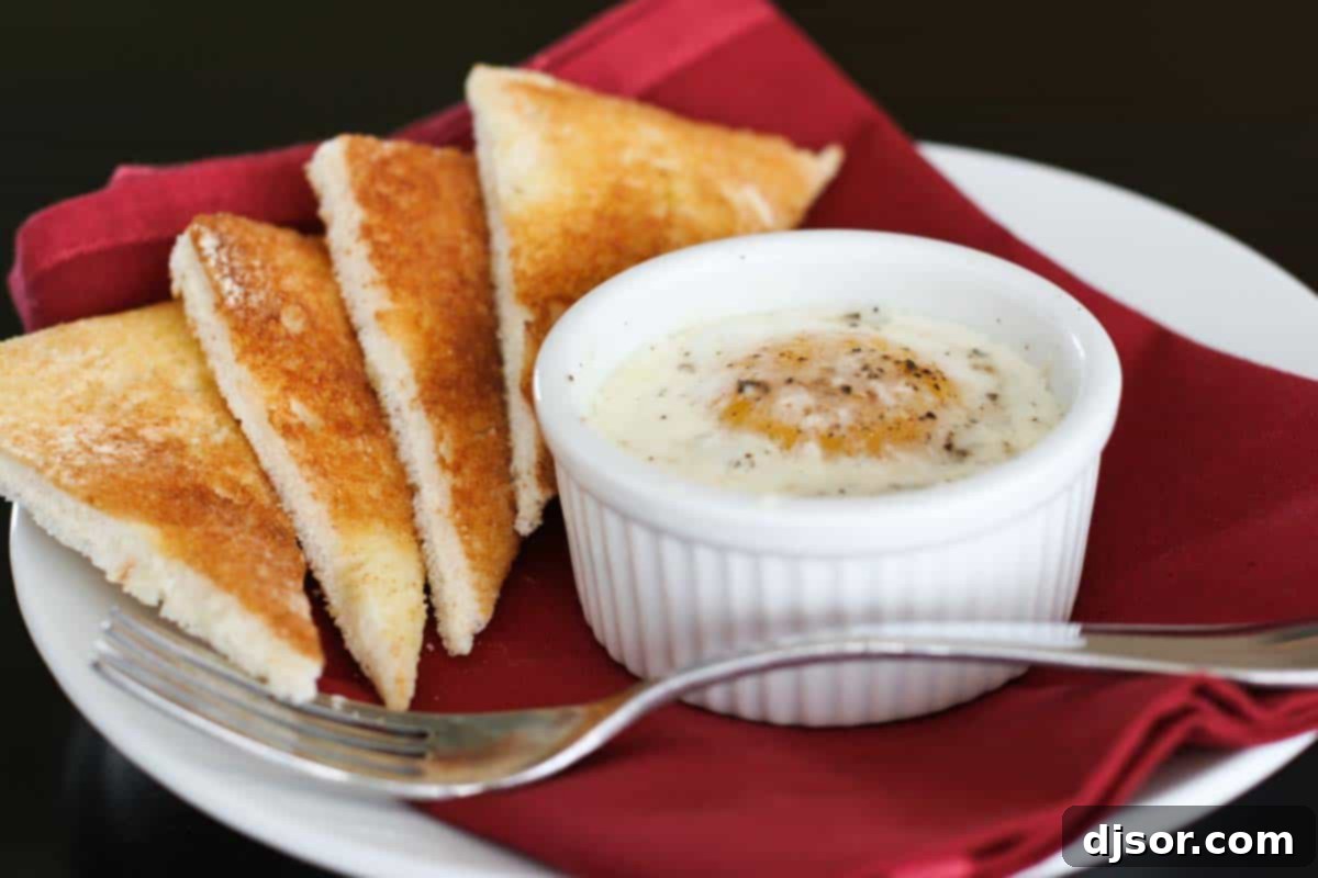 Creamy Spinach and Baked Eggs 1 featured 708