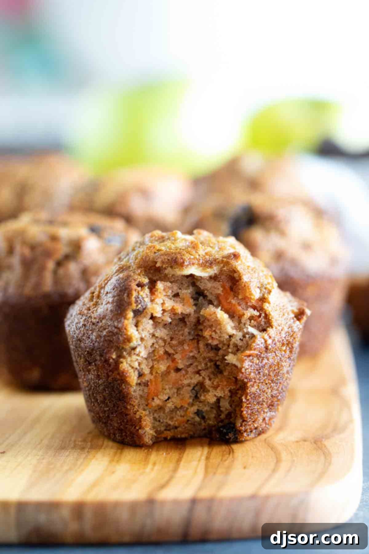 Morning Glory Muffins 1 featured 732
