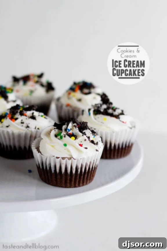 Frozen Cookies and Cream Cupcake Delights 1 featured 7483