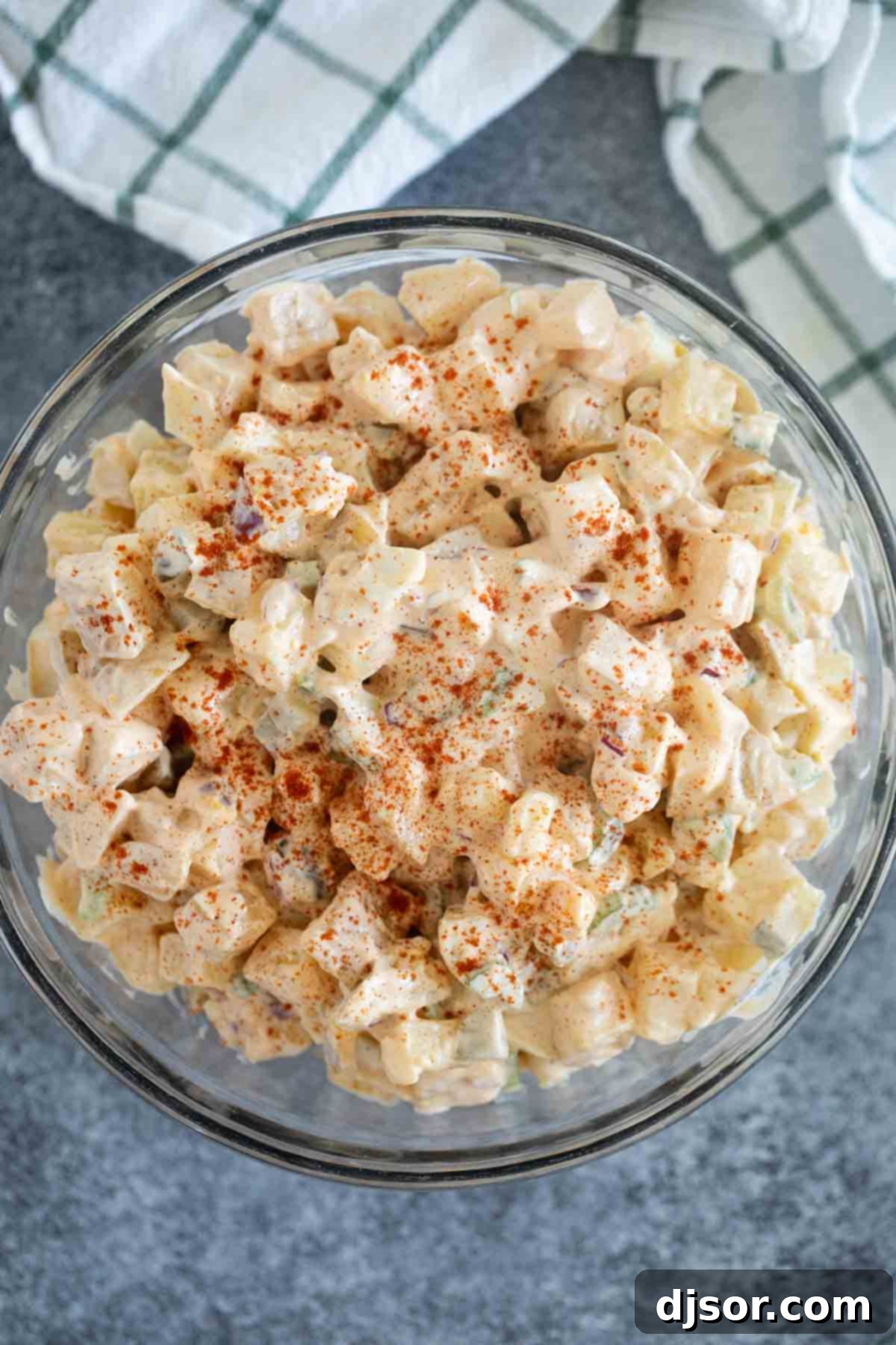 Classic Creamy Potato Salad 1 featured 76496