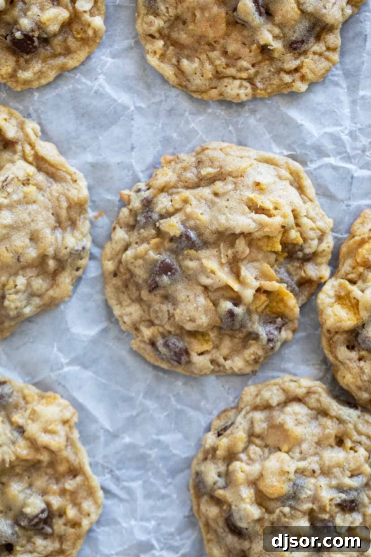 Cornflake Cookies 1 featured 831