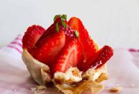 Crispy Strawberry Delights