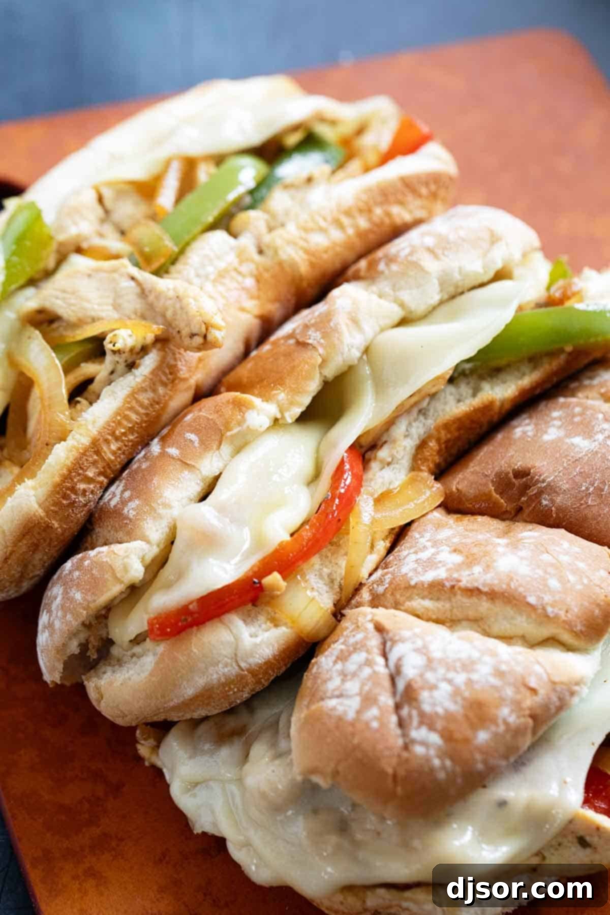 Ultimate Chicken Cheesesteak 1 featured 89220