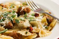 Rustic Sausage and Artichoke Pasta with Sun-Dried Tomatoes
