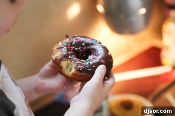 Where to eat in Seattle Washington - Top Pot Doughnuts for the best handcrafted doughnuts!