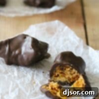 You only need 4 ingredients to make this crunch toffee that is covered in chocolate. This Sponge Toffee has a light, rigid, sponge-like texture that melts in your mouth.