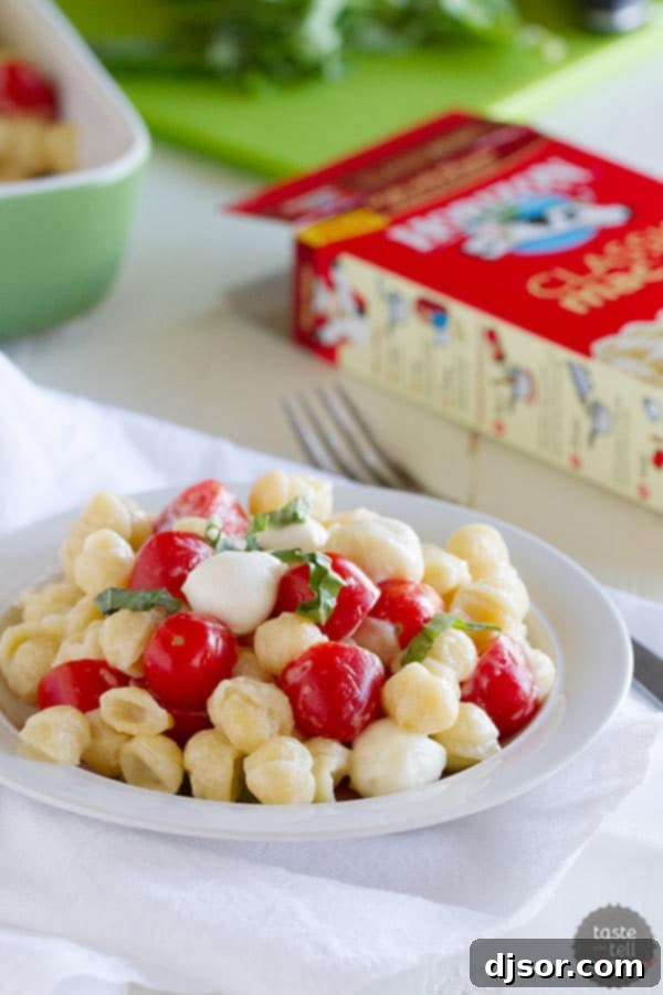 Caprese Comfort Mac 4 A close-up shot of Easy Caprese Mac and Cheese, perfect for a weeknight dinner.