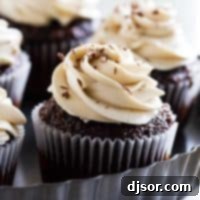 Light and Fluffy Cream Cheese Frosting 2 How to Make Whipped Cream Cheese Frosting